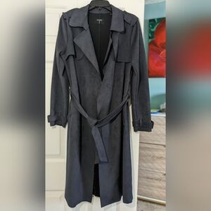 Tahari faux suede belted trench coat with pockets, color smoke, M